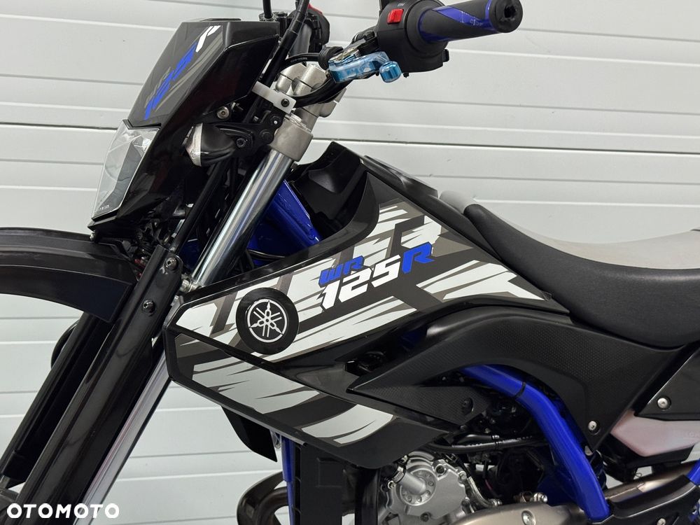 Yamaha WR - 16
