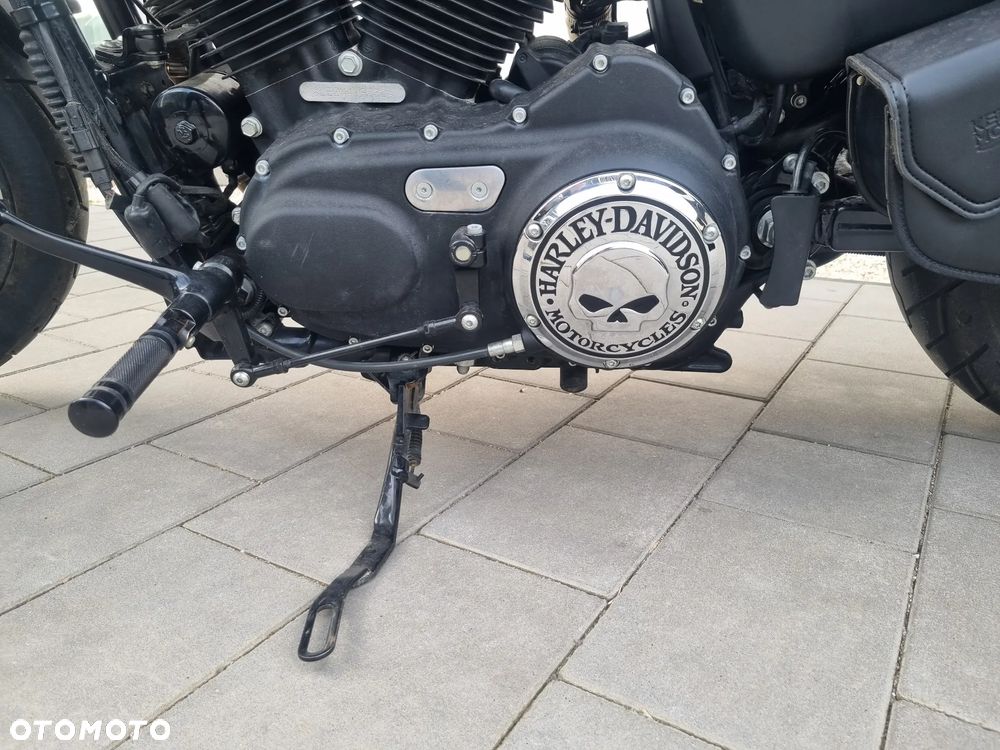 Harley-Davidson Sportster Iron 883 - 4