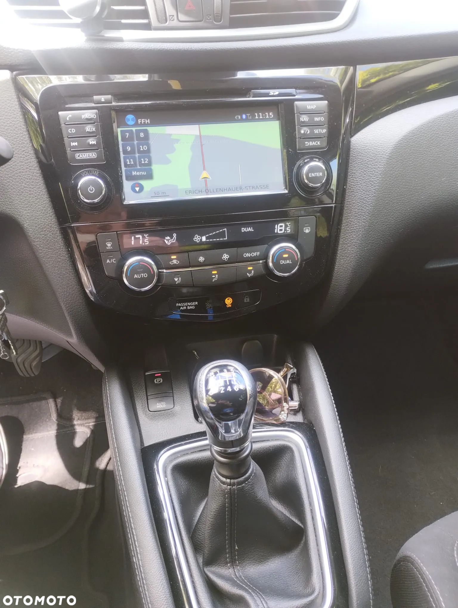 Nissan Qashqai 1.5 dCi N-Connecta - 12