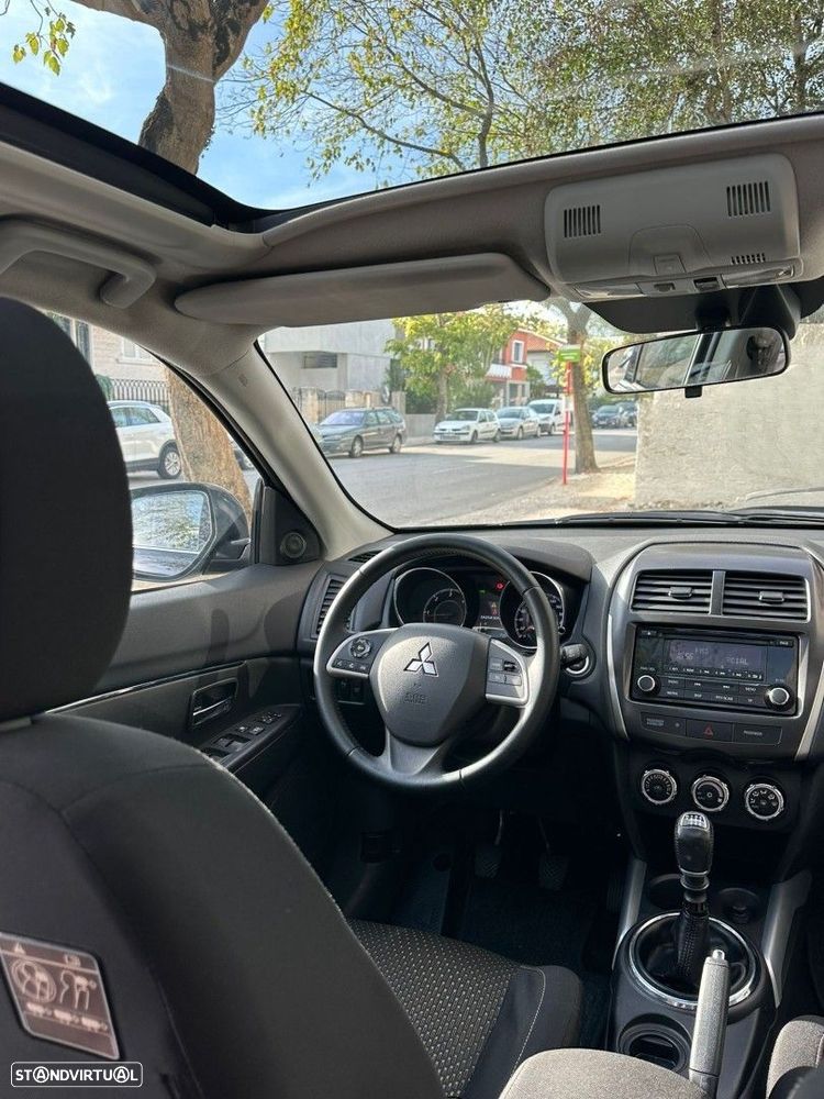 Mitsubishi ASX 1.8 DI-D Instyle - 10