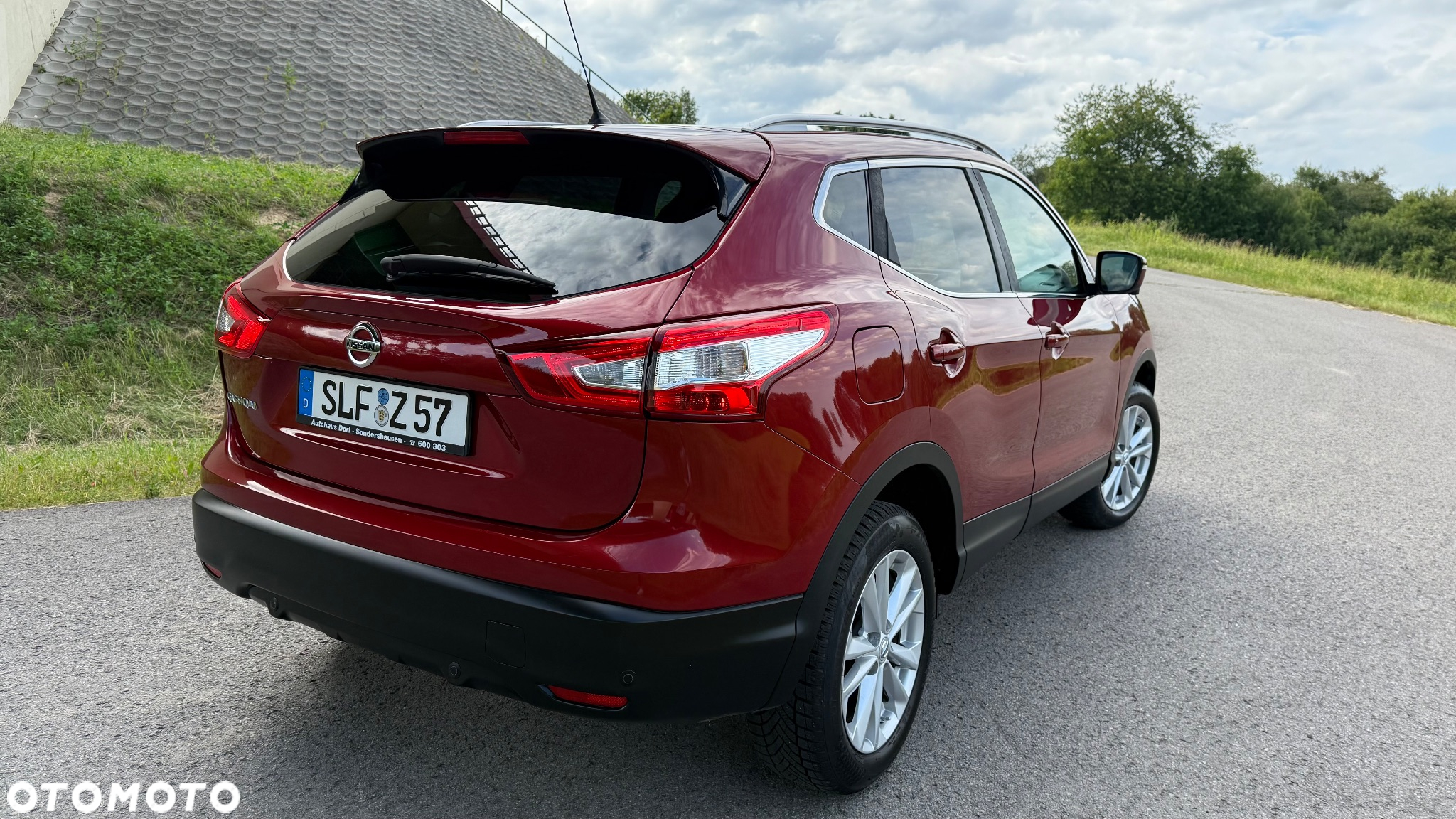 Nissan Qashqai 1.2 DIG-T 360 - 2