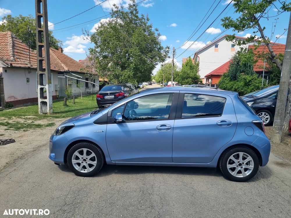 Toyota Yaris 1.5 VVT-i HSD Luna - 22