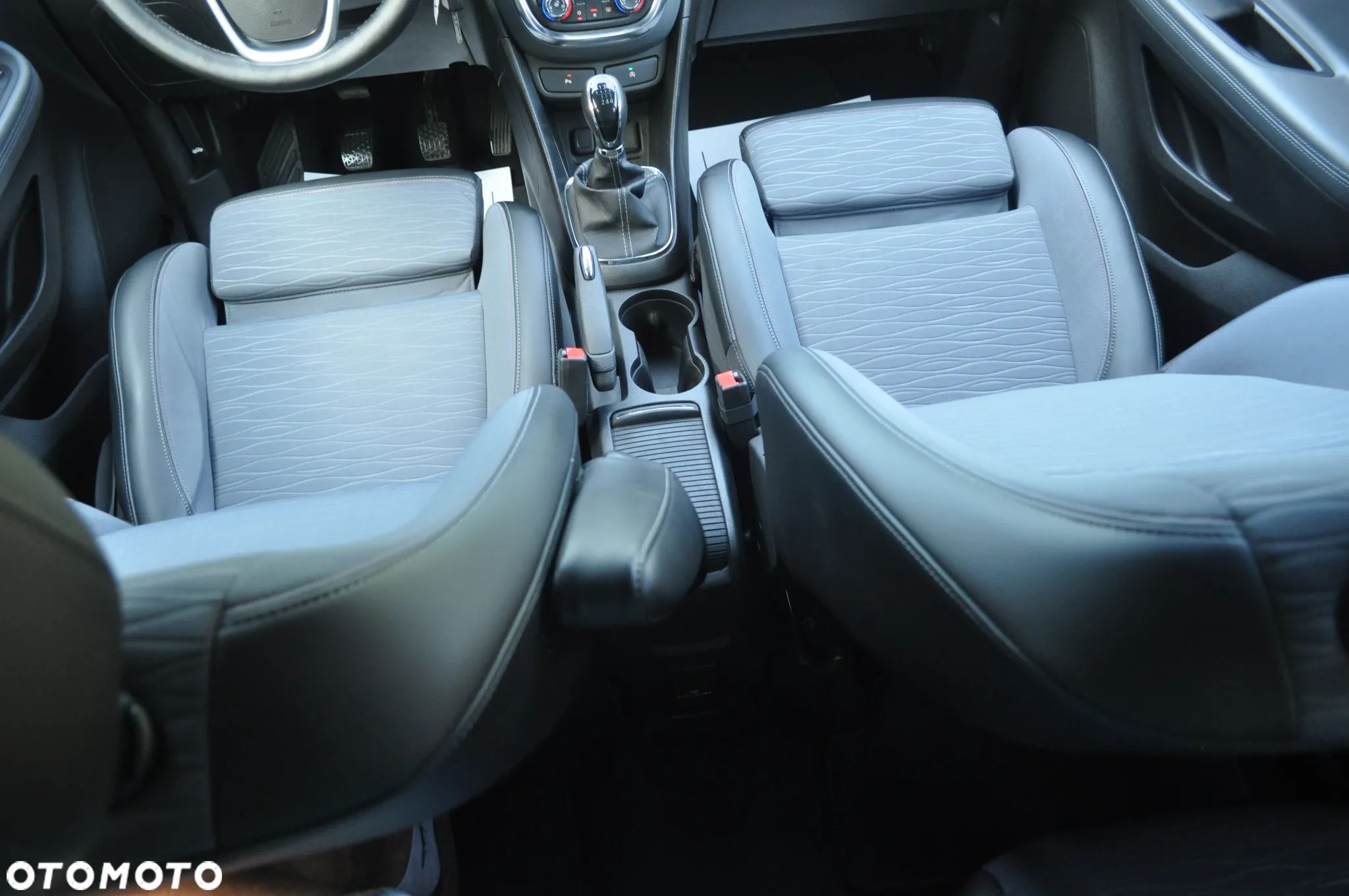 Opel Mokka 1.4 T Cosmo S&S - 28