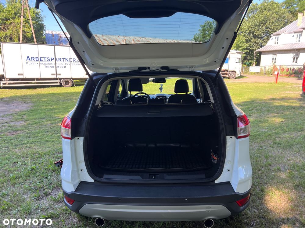 Ford Kuga - 9