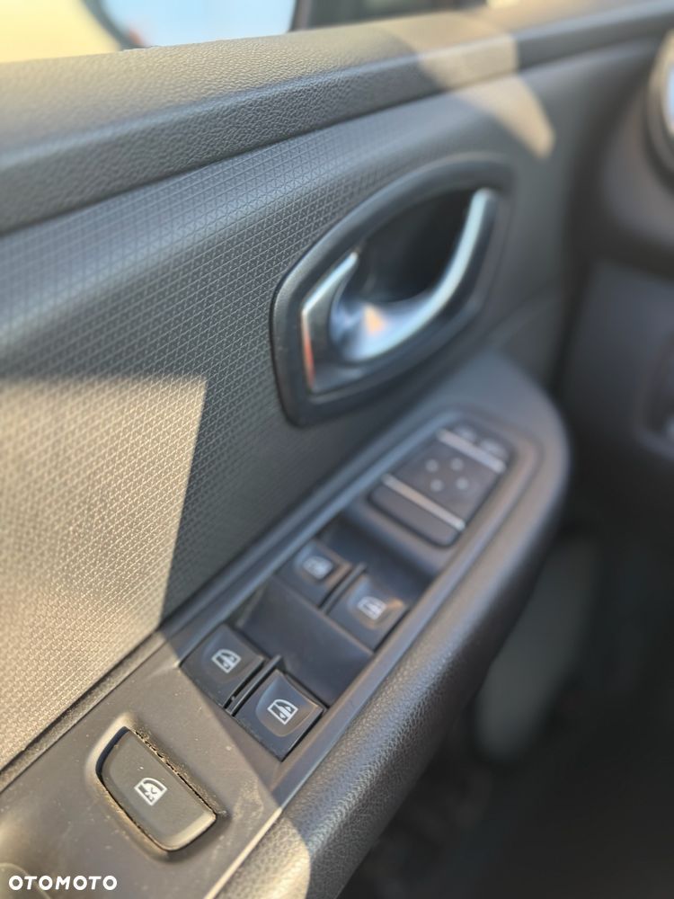 Renault Clio 0.9 Energy TCe Limited - 12