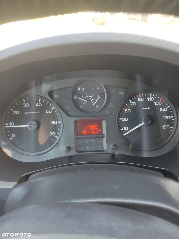 Citroën BERLINGO - 5