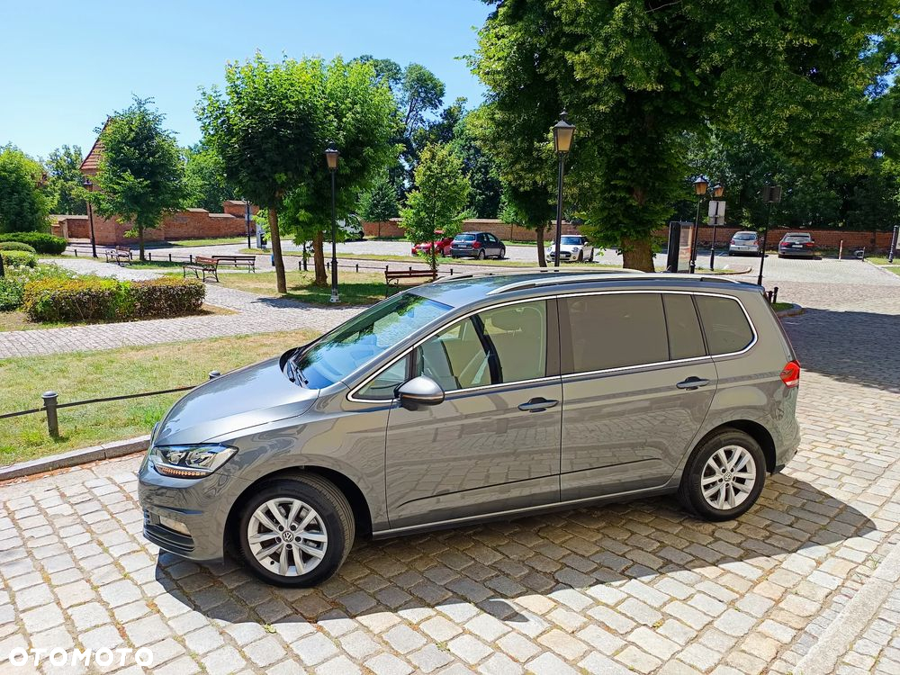 Volkswagen Touran 2.0 TDI BMT Highline DSG - 22