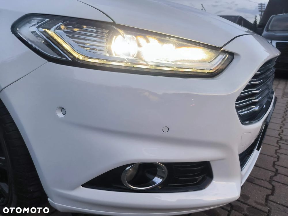 Ford Mondeo 2.0 TDCi STart-Stopp ECOnetic Titanium - 12