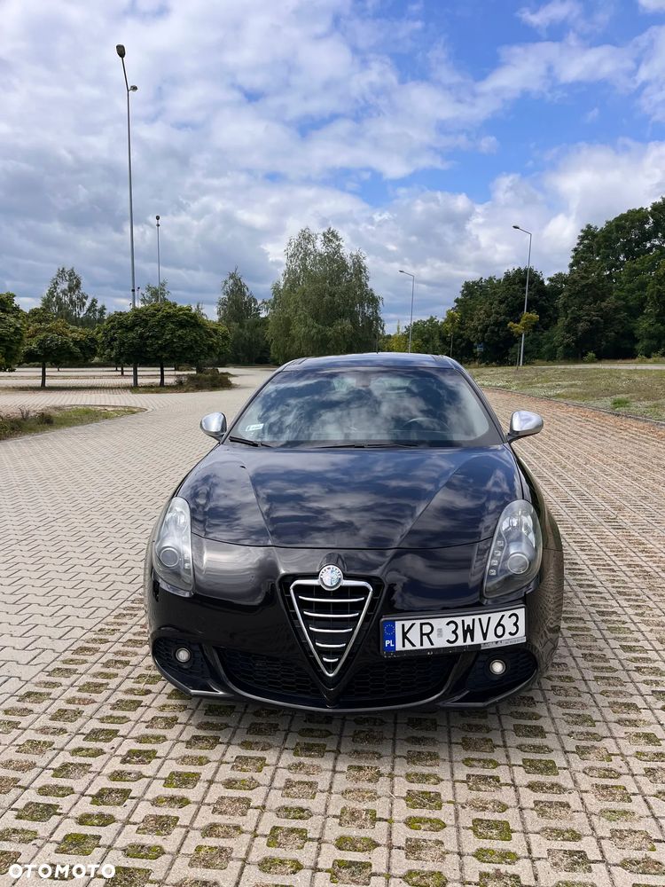 Alfa Romeo Giulietta - 2