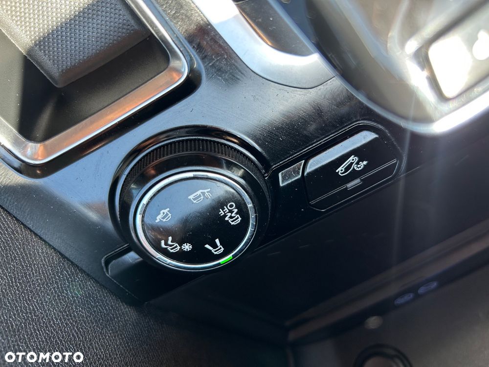 Peugeot 5008 2.0 BlueHDi Road Trip S&S EAT8 - 20