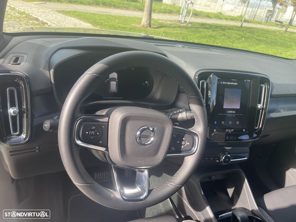 Volvo XC 40 Recharge Twin Plus - 24