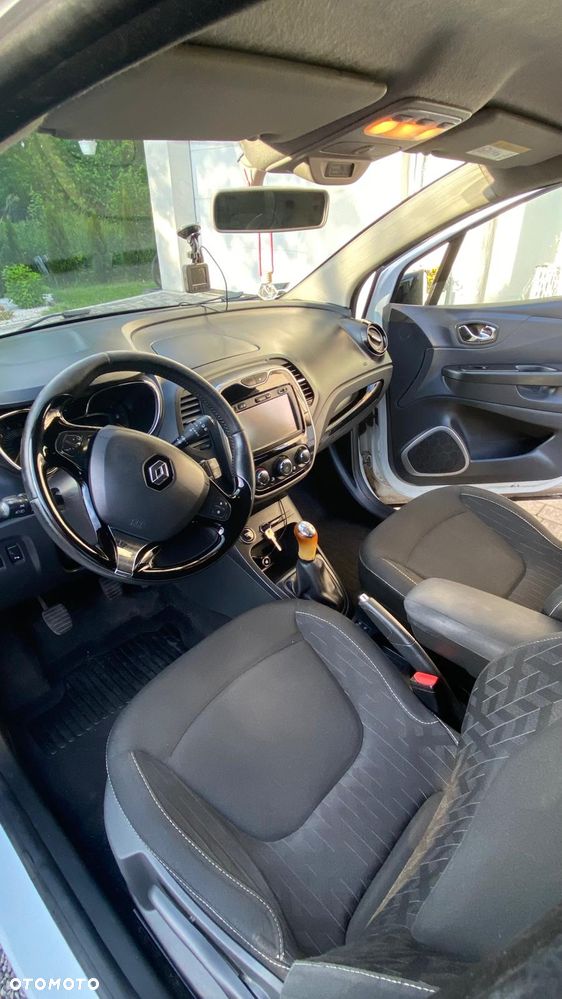 Renault Captur - 4