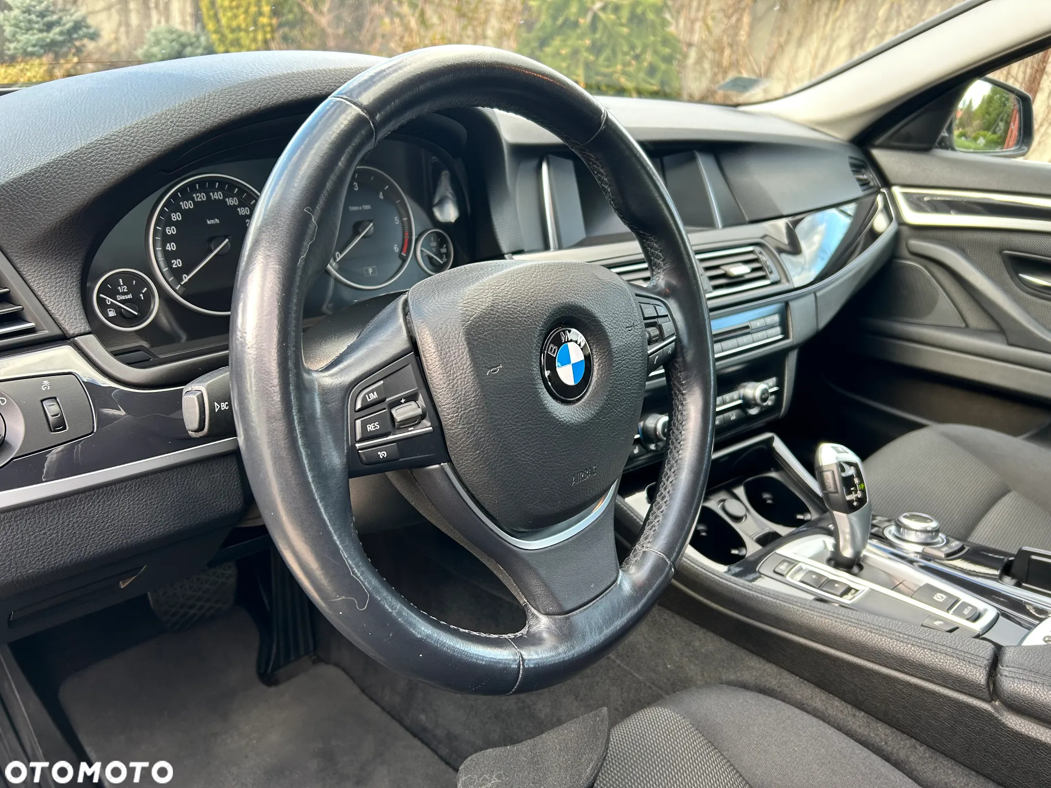 BMW Seria 5 518d - 8