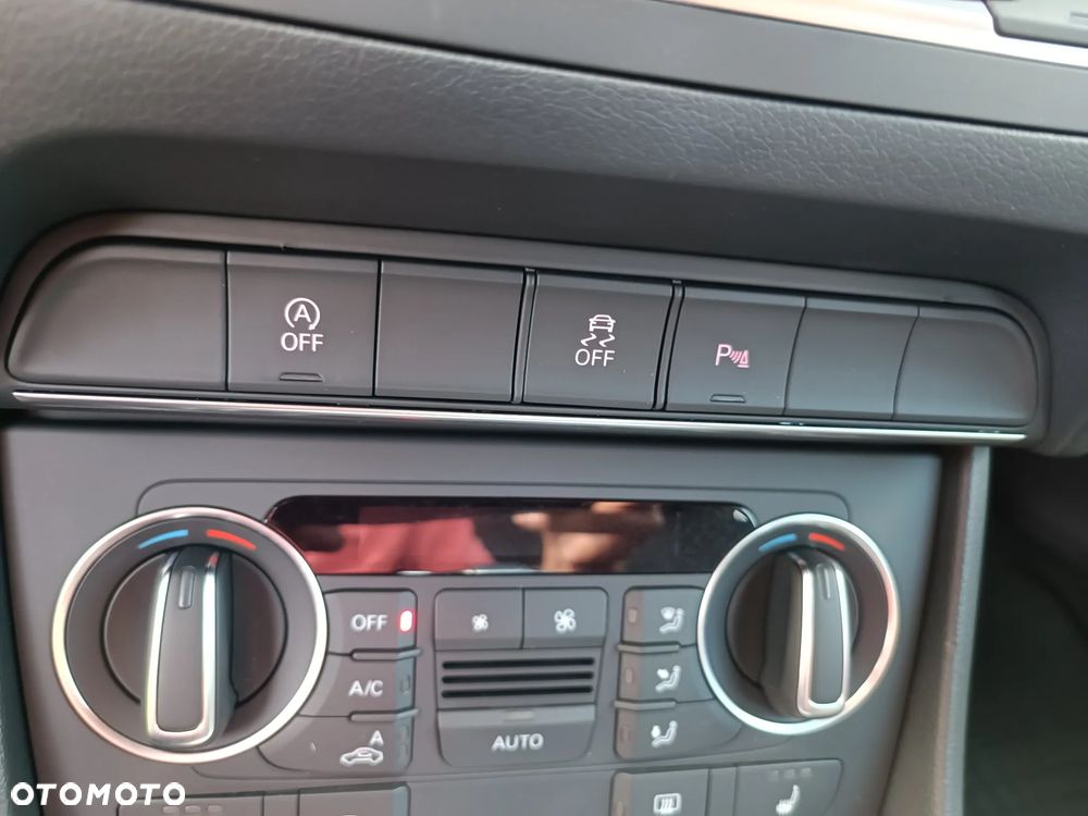 Audi Q3 2.0 TFSI Quattro Sport S tronic - 18