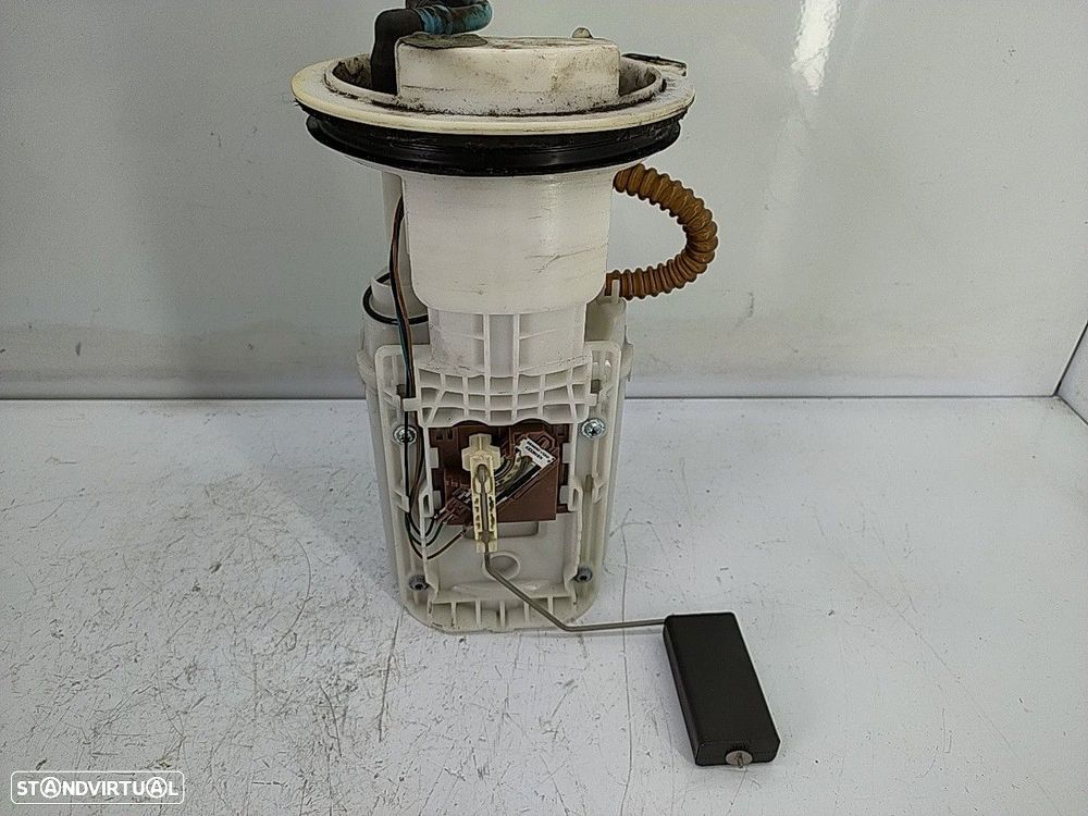 Bomba / Boia Deposito Combustivel Gasolina Seat Leon (1P1) - 3