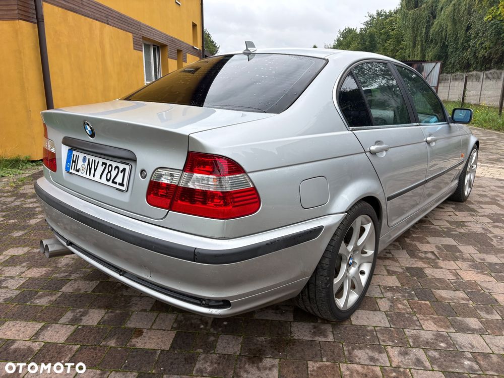 BMW Seria 3 328i - 6