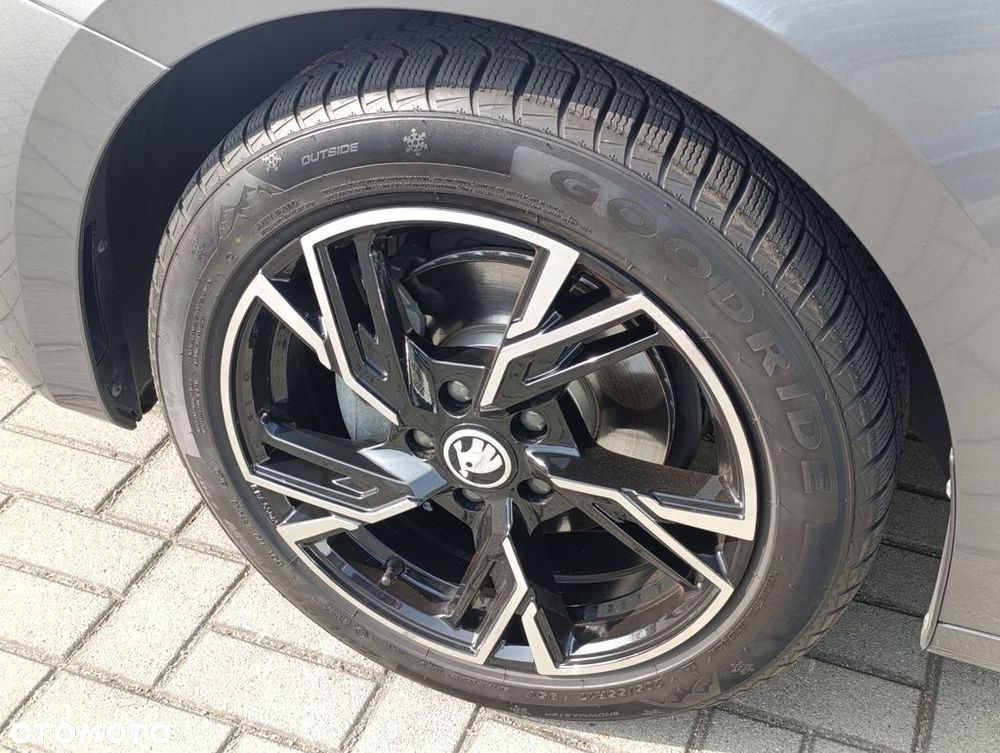 Skoda Octavia 1.5 TSI Selection - 11