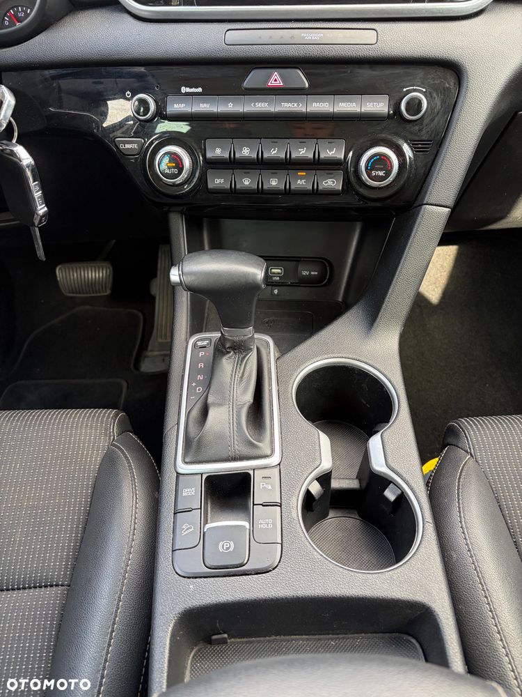 Kia Sportage 1.6 CRDI MHEV L 2WD DCT - 14