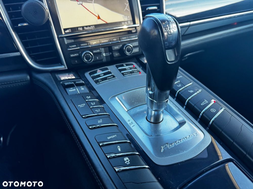 Porsche Panamera Diesel - 19