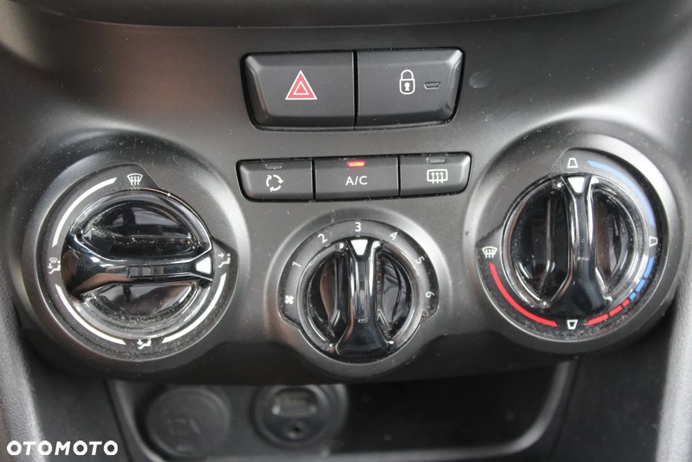 Peugeot 208 PureTech 82 Active - 21