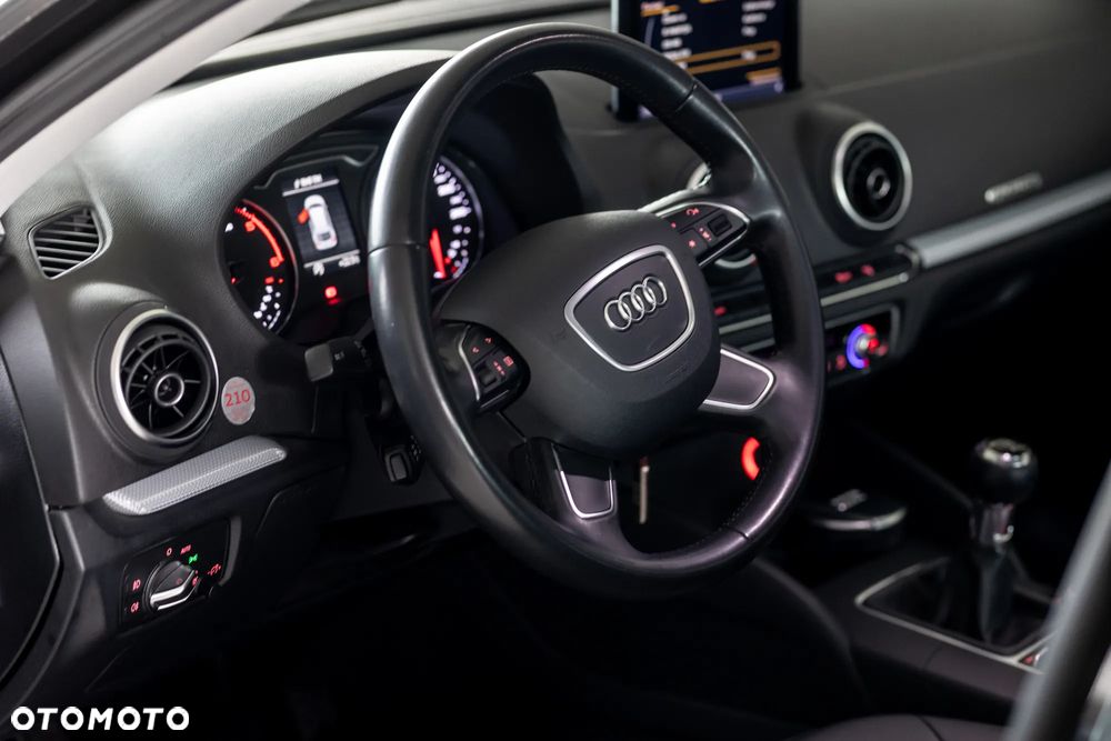 Audi A3 Sportback 2.0 TDI quattro sport - 14