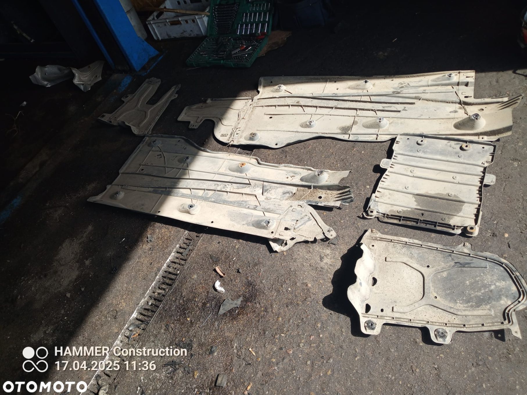 OSŁONA PODWOZIA OCTAVIA III 5E3 1.6 TDI 5E0825205F 5Q0825206L 5Q0825202S 5Q0825201S 5Q0825230H  SKODA 2012-2016 - 1