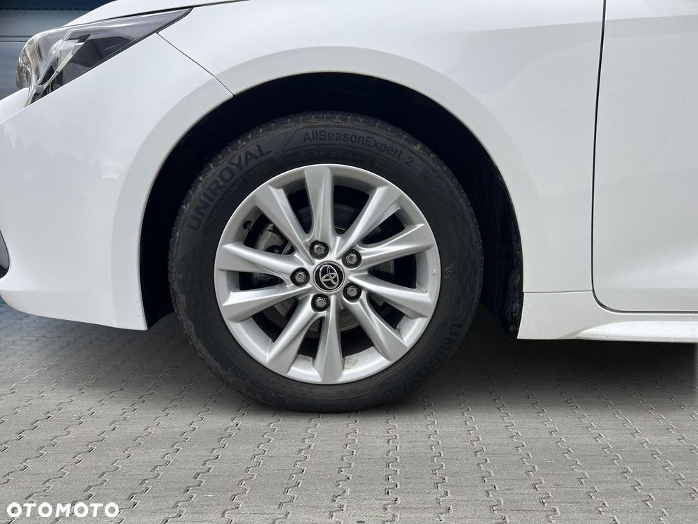 Toyota Corolla 1.8 Hybrid Comfort - 24