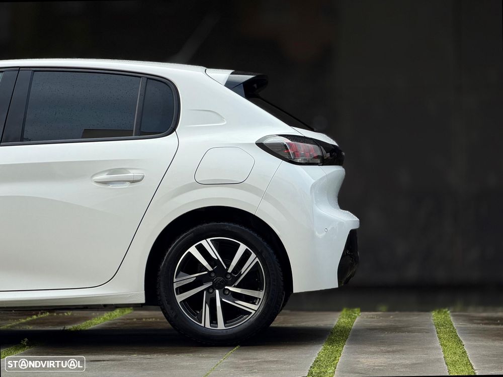 Peugeot 208 1.2 PureTech Allure Pack - 11