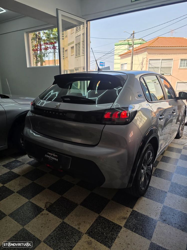 Peugeot e-208 Active Pack - 3