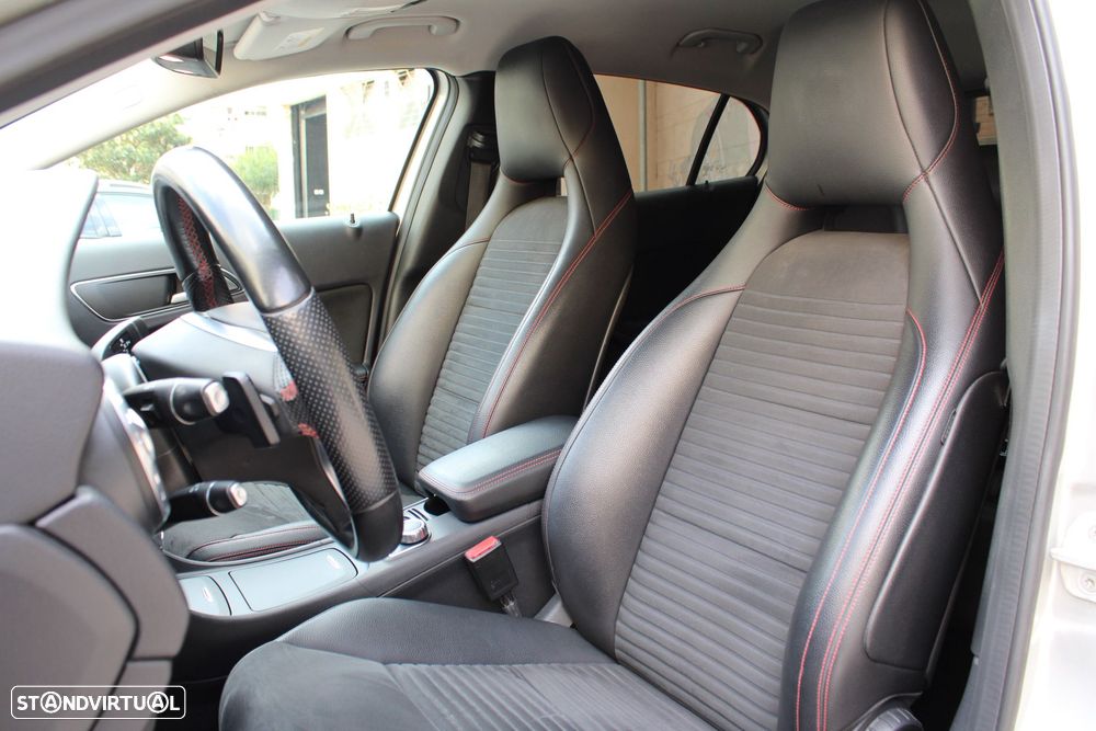 Mercedes-Benz GLA 220 d 4Matic 7G-DCT AMG Line - 22