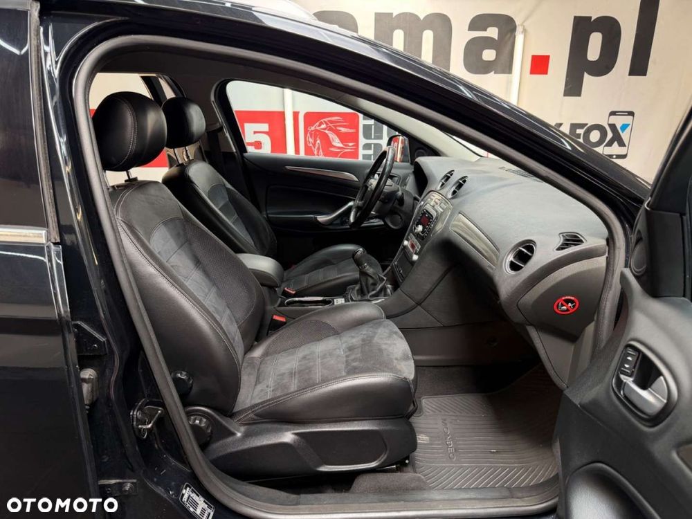 Ford Mondeo 2.0 Titanium X - 32