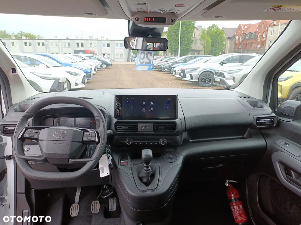 Toyota Proace City Verso 1.5 D-4D Business - 11