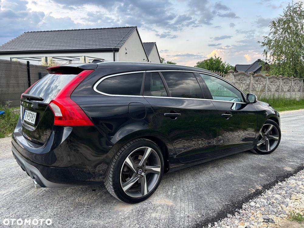 Volvo V60 D4 Drive-E R-Design Momentum - 4