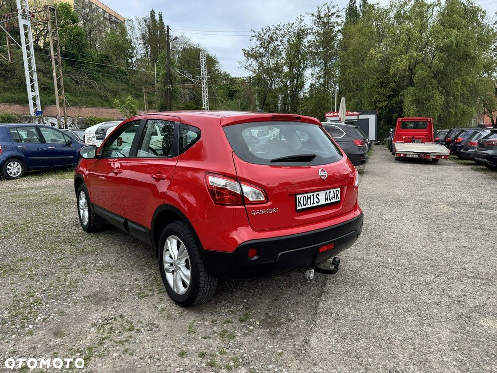 Nissan Qashqai - 4