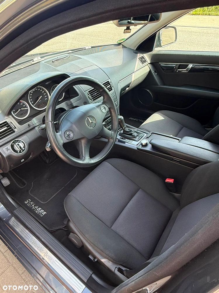 Mercedes-Benz Klasa C 180 Kompressor Automatik Classic - 11