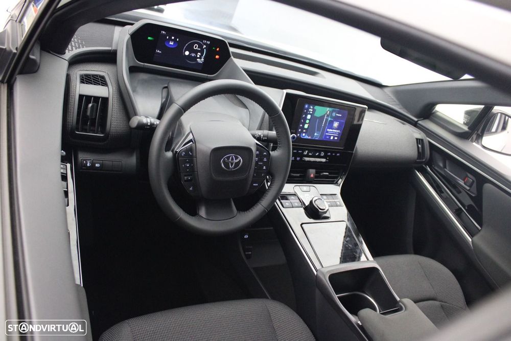 Toyota bZ4X 71,4 kWh Exclusive - 35