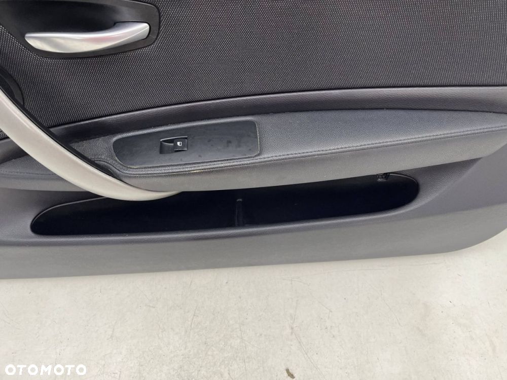 Tapicerka BMW E81 3Drzwi E82 Coupe 04-11r. boczek drzwi prawych przednich pasażera prawy przód - 11