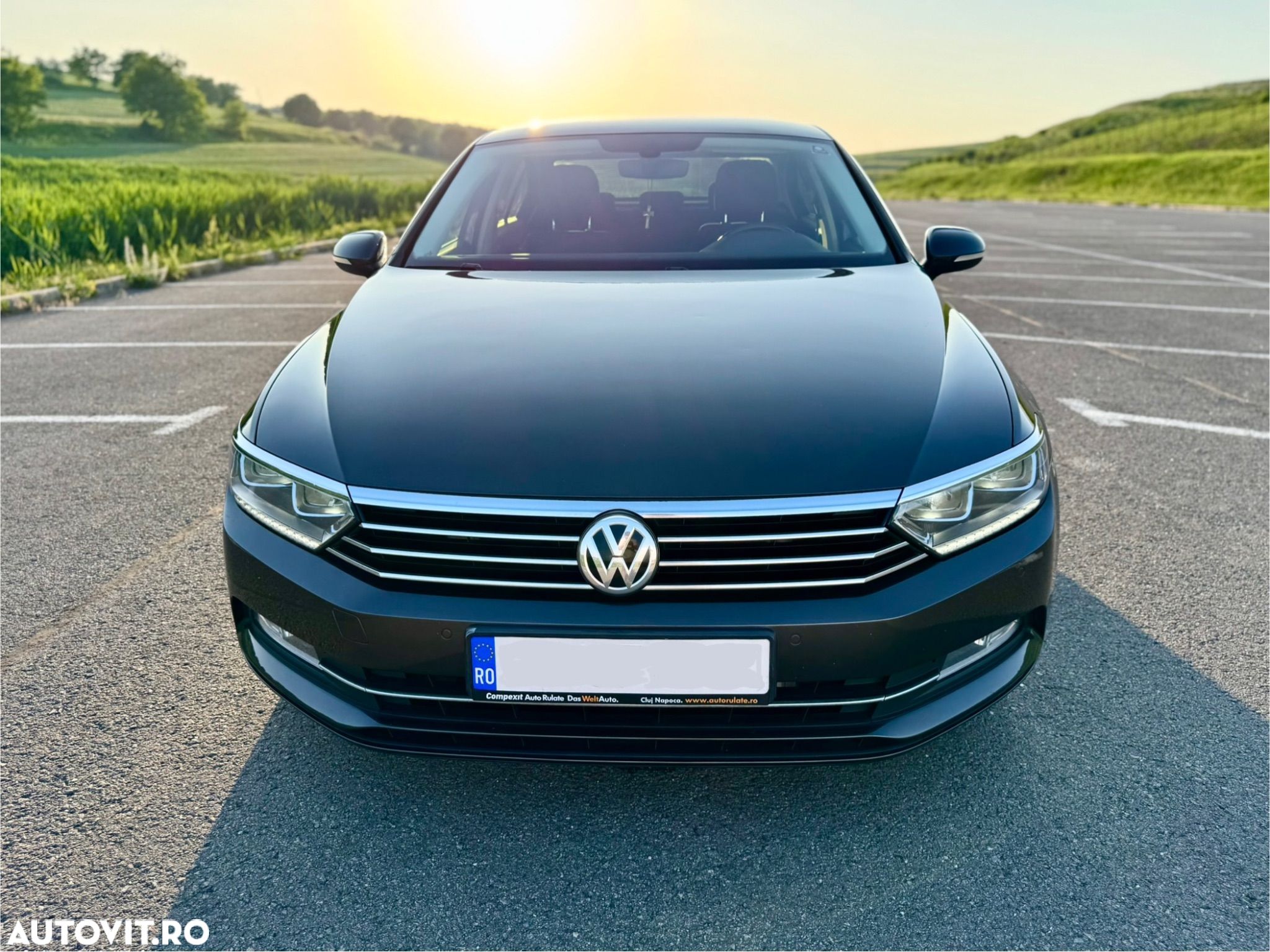 Volkswagen Passat 2.0 TDI Comfortline - 1