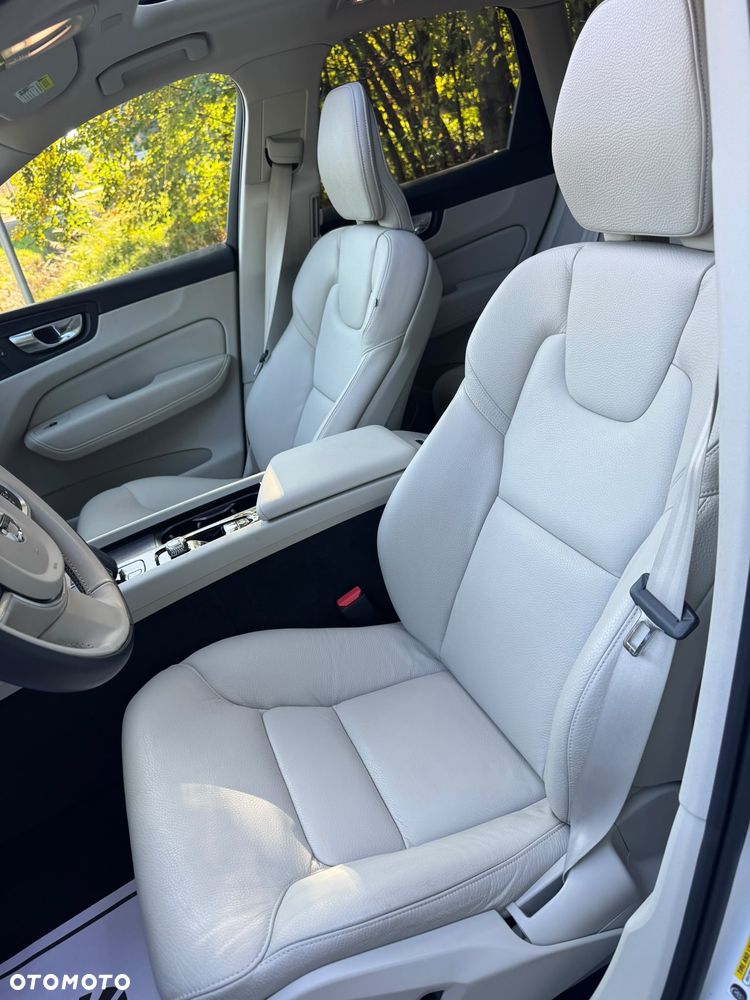 Volvo XC 60 - 17