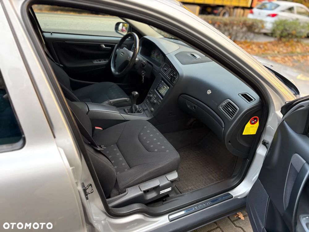 Volvo S60 - 3