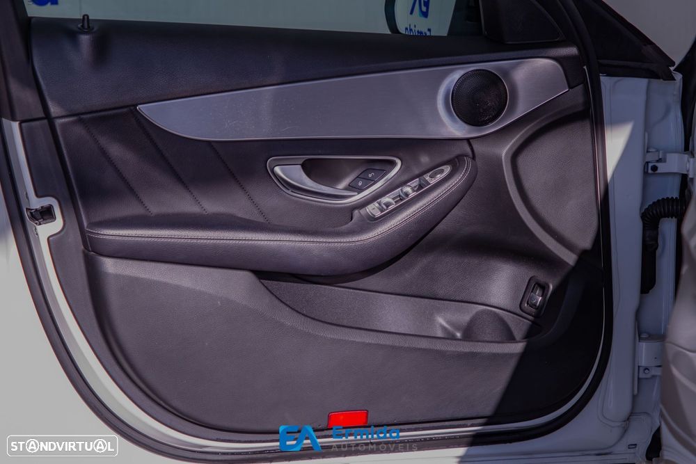 Mercedes-Benz C 220 d AMG Line - 35