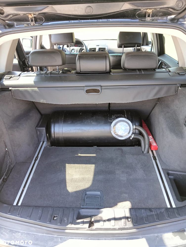 BMW X3 3.0i - 9