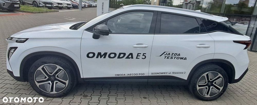 Omoda E5 - 8