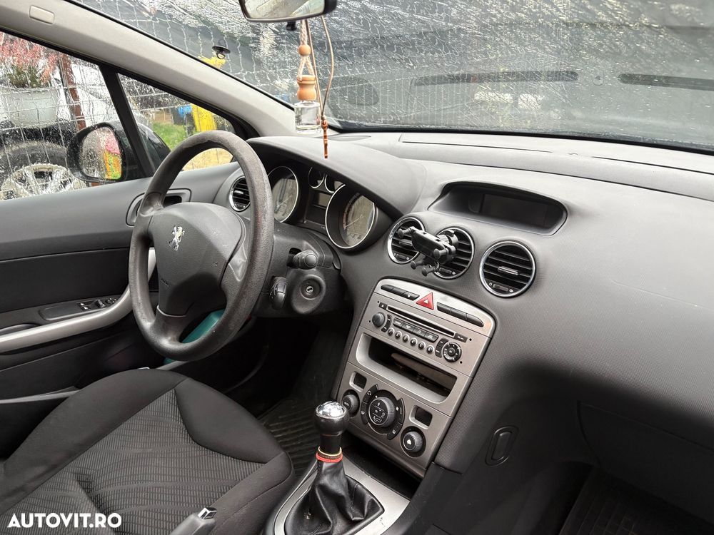 Peugeot 308 - 3