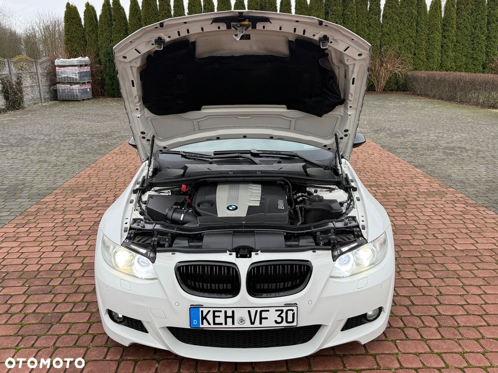 BMW Seria 3 330d M Sport Edition - 20