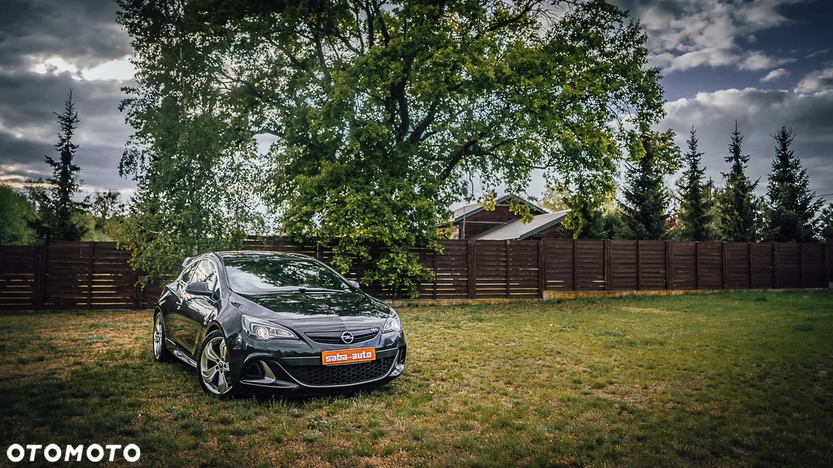 Opel Astra OPC Start/Stop - 27
