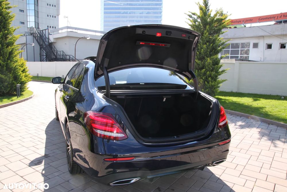 Mercedes-Benz E 220 d 4MATIC Aut. - 27
