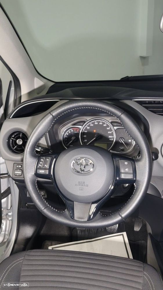 Toyota Yaris 1.0 VVT-i Comfort - 17
