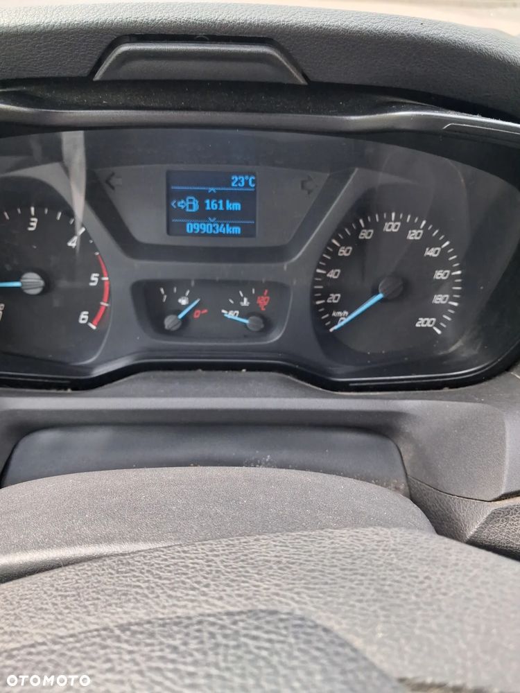Ford Transit - 13