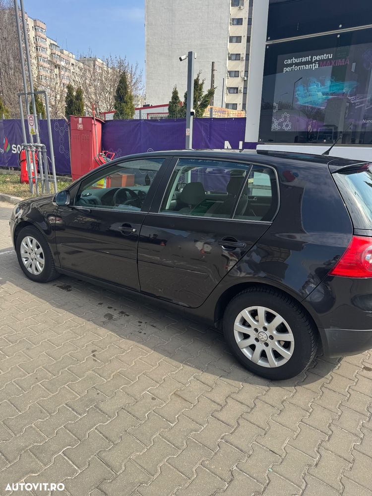 Volkswagen Golf 1.9 TDI DPF Goal - 2